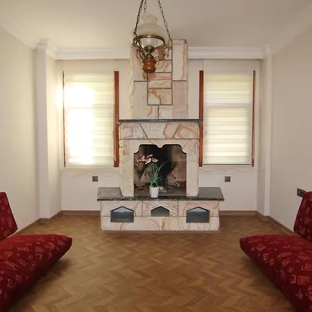 Villa 34 *